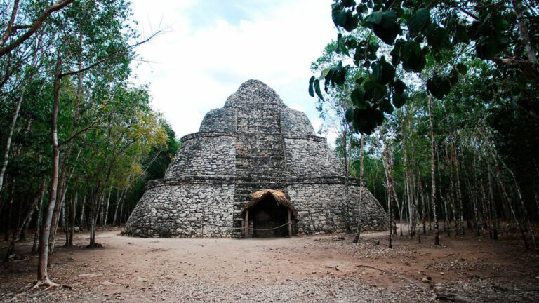 Cierran zona arqueológica de Cobá por obras
