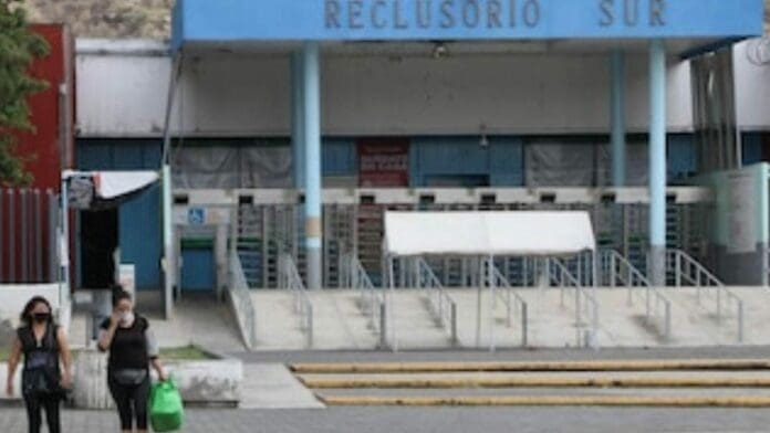 Un maestro pederasta fue condenado a seis años de prisión luego de ser hallado culpable de abusar de menores en la Ciudad de México. Foto: Cuartoscuro