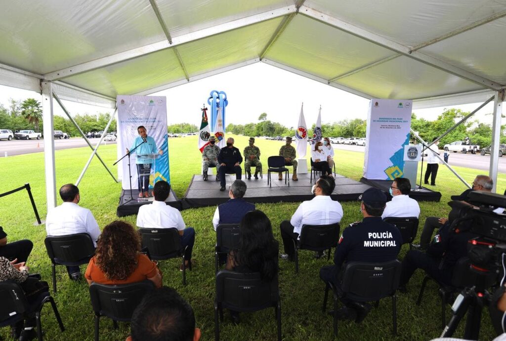 Quintana Roo protege y atiende bien a los turistas y visitantes: Carlos Joaquín