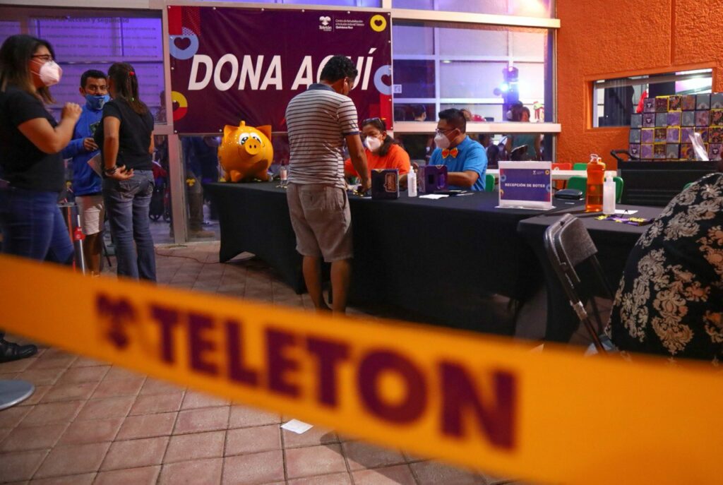 Autoridades de Benito Juárez entregaron donativo a Teletón 2021