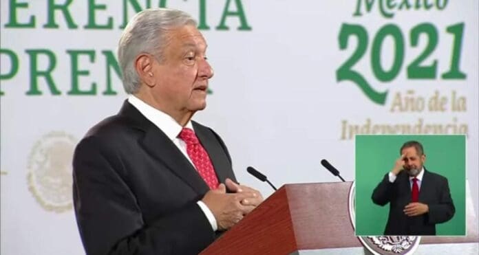 AMLO anunció este jueves que la dosis de refuerzo para los adultos mayores comenzará a aplicarse en los próximos días. Aún no hay fecha exacta. Foto: Captura de video