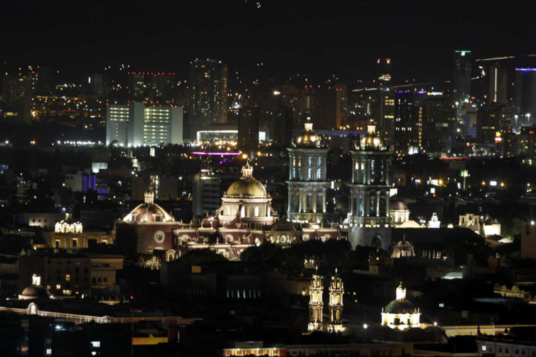 Extraño sonido despertó a habitantes de Puebla