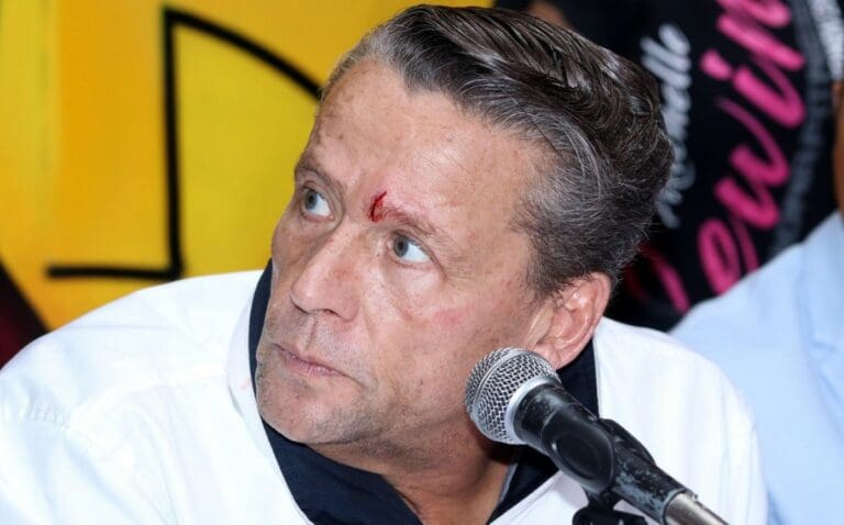 Alfredo Adame denuncia ante Fiscalía de la CDMX a pareja de la pelea callejera