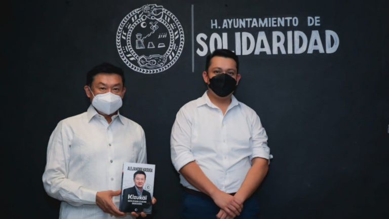 Presentan libro en fomento a la eficiencia organizacional de empresas