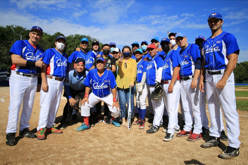 Promueve Gobierno de Solidaridad la fraternidad deportiva a través del sóftbol
