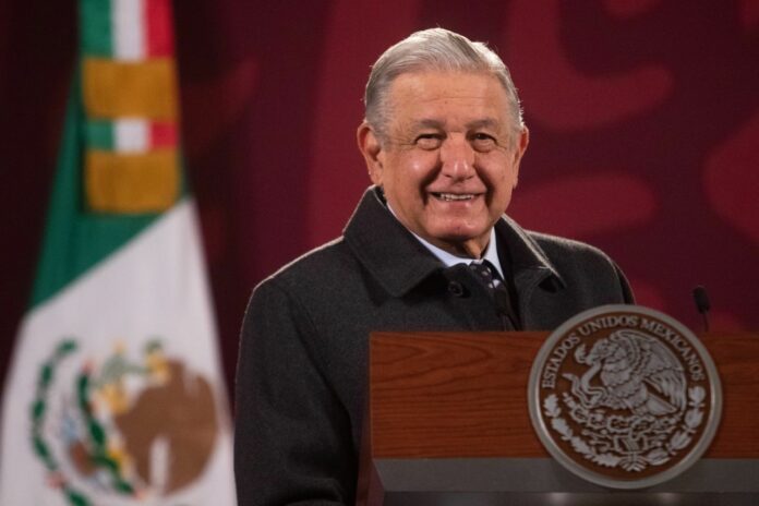 AMLO acusa que manipularon el “ya no puedo más”