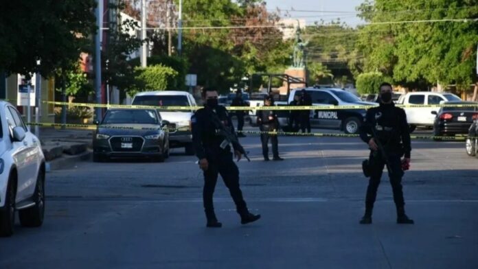 Liberan a policías 'levantados' en Morelos a cambio de 4 detenidos