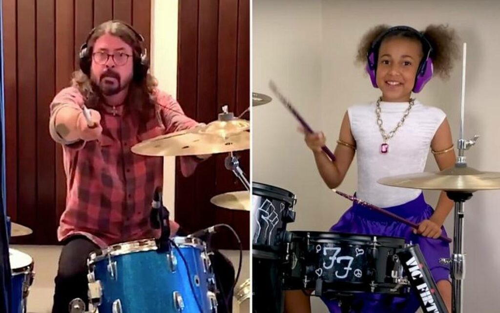 Otro reto de bateristas que se viralizó hace tiempo, el de Dave Grohl y Nandi Bushell