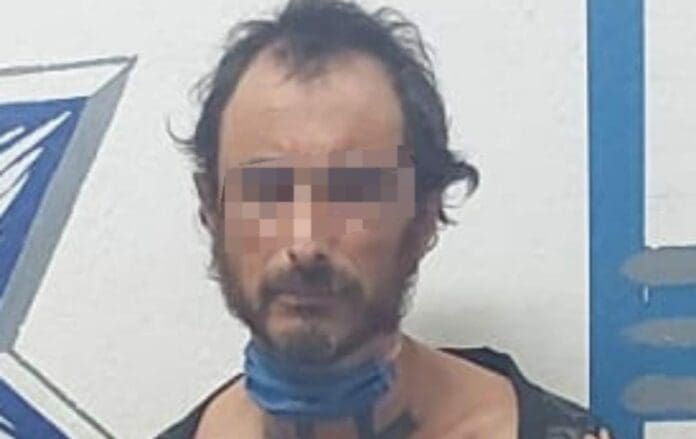 Un sujeto de origen extranjero fue descubierto inhañando cocaína en Playa del Carmen; debido a ello fue detenido. Foto: SP de Solidaridad