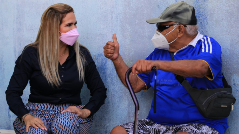 AMEXME, región Quintana Roo, reconoce a Lili Campos