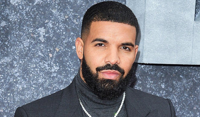 Drake es acusado de quemar los genitales de una modelo con salsa picante