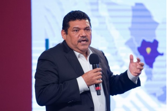 Realiza AMLO cambios en su gabinete; Javier May llega a Fonatur