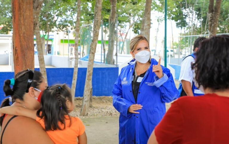 Gobierno municipal mejora los servicios públicos de parques en Villas del Sol Lili Campos