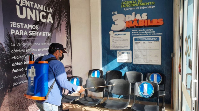 Gobierno de Puerto Morelos redobla esfuerzos para hacer frente a ola de contagios de Covid-19