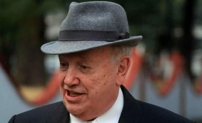 El obispo emérito Onésimo Cepeda ha dado positivo a Covid-19; debido a ello fue internado y también se encuentra intubado. Foto: Aristegui