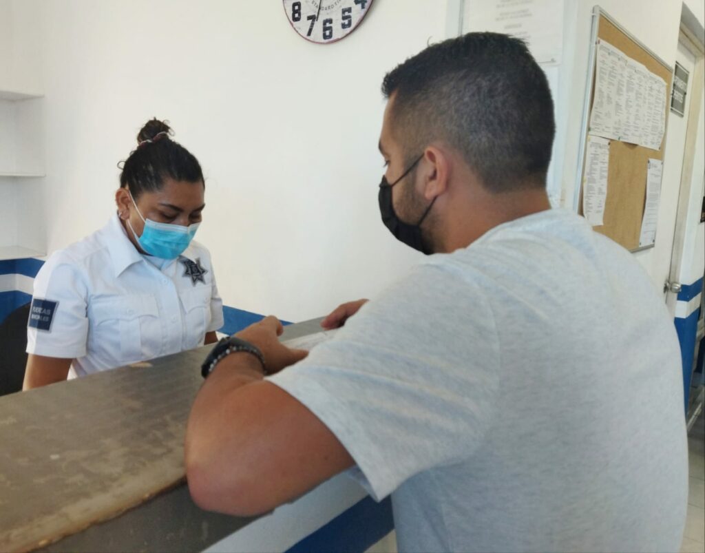 Gobierno municipal facilita trámite de licencias con citas vía WhatsApp