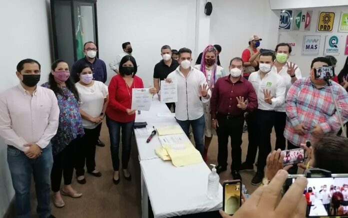 Firman convenio de coalición Morena, PT, PVEM y MAS