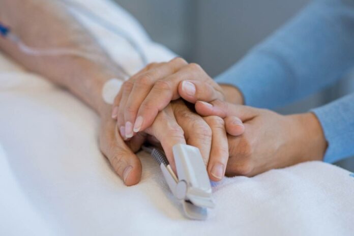 Diputados buscan legalizar la eutanasia en México