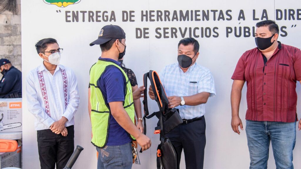 Refuerza Marciano Dzul Caamal servicios públicos de Tulum