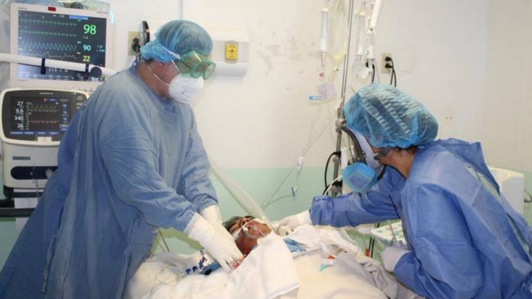 ¡ESCÁNDALOSO! Quintana Roo la vuelve a romper en contagios: 821 casos Covid en un día