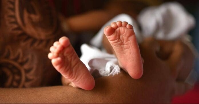 Un estudio ha revelado que los bebés nacidos durante la pandemia han mostrado menores niveles de desarrollo que otros. Foto: Sin Embargo