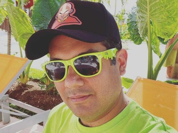 Un diputado de Morena está envuelto en una polémica, pues dijo que estaba en su estado cuando en realidad vacacionaba en Quintana Roo. Foto: Instagaram de Sergio Gutiérrez Luna