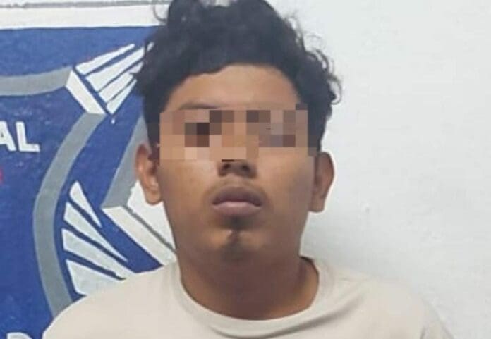 Un joven de 19 años fue detenido con varias dosis de diversas drogas en su poder por la Policía en Playa del Carmen. Foto: SP de Solidaridad