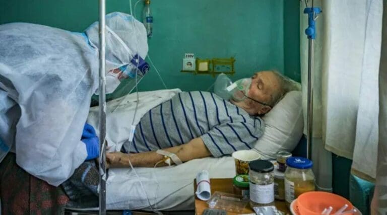 La OMS denuncia que ya no hay suministro de oxígeno en Ucrania, lo que pone en riesgo a miles de personas enfermeras y hospilizadas. Foto: Europa Press