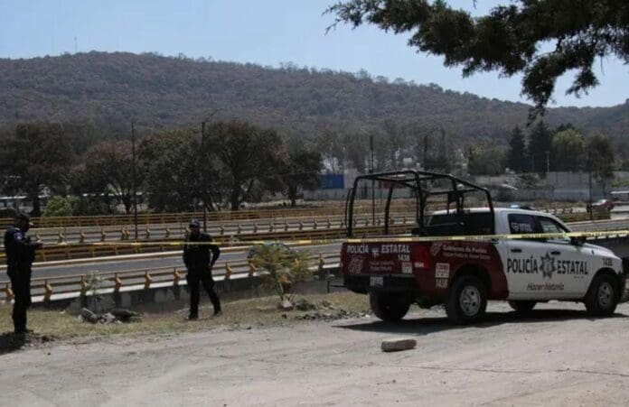 Restos humanos fueron hallados dentro de bolsas y en una caja con manchas de sangre; esto ocurrió en el estado de Puebla. Foto: Agencia Enfoque