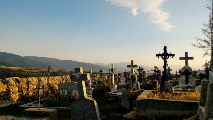 CDMX dará hasta 10 años de prisión a quien comercialice restos humanos