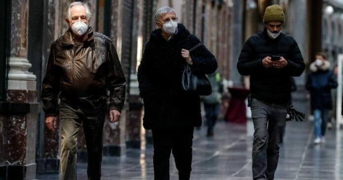 En Bélgica las autoridades analizan que se cambie a una semana laboral de tan solo cuatro días; eso significa que habría tres de descanso. Foto: EFE