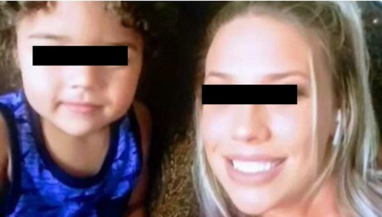 Su novio asesinó a su hijo, pero la enviaron a ella a la cárcel