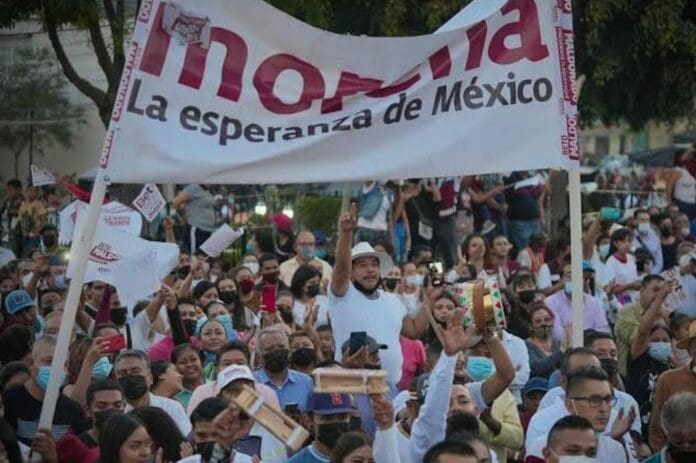 En Morena se han pospuesto las designaciones para los candidatos a diputados locales para las próximas elecciones; hay mucho inscrito. Foto: SIM