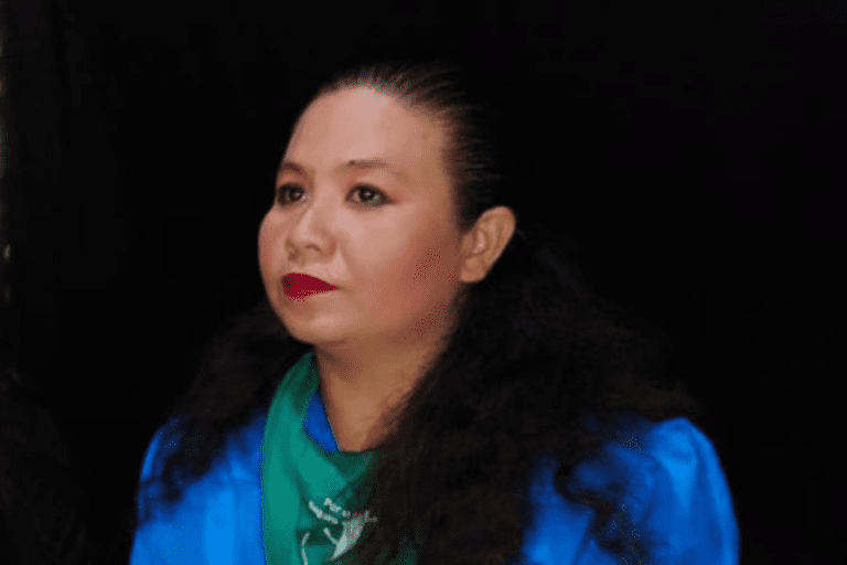 Amenazan de muerte a Ariadne Song, activista por los derechos de la mujer