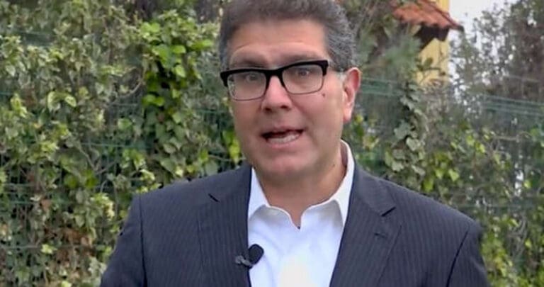 Armando Ríos Píter presenta su renuncia como rector de la UDLAP