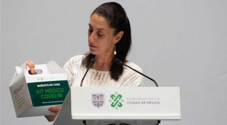 El Gobierno de la Cdmx está envuelto en una polémica, luego que se supiera que gastó millones en medicinas qiue no sirven contra Covid-19. Foto: Cuartoscuro
