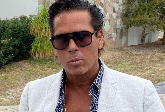 Roberto Palazuelos habló en una entrevista con Latinus de por qué cree que puede ganar las elecciones para la gubernatura. Foto: Twitter de Roberto Palazuelos