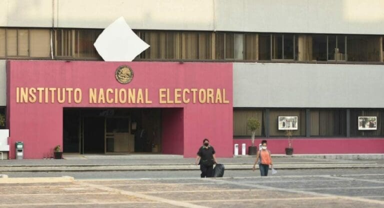 Propone AMLO que el pueblo vote por los consejeros y magistrados electorales