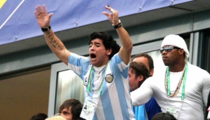 Aficionados y una empresa de publicidad piden que el corazón de Maradona sea llevado al mundial para motivar a su selección. Foto: Redes sociales