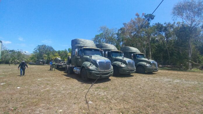 Arriban a Tulum militares con maquinaria para el Tren Maya