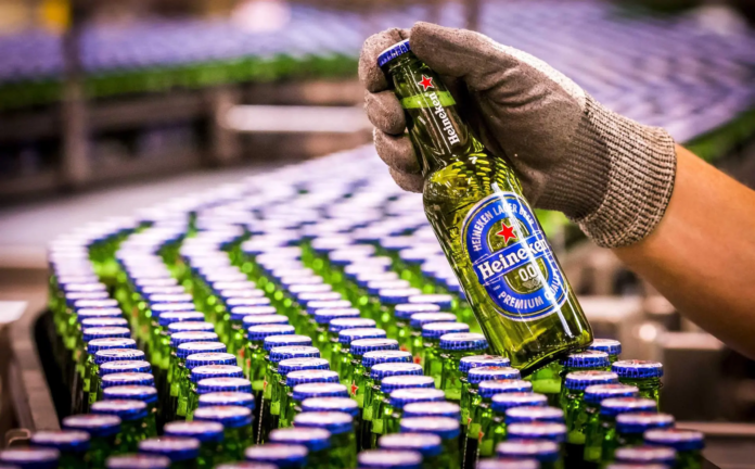 Heineken: Otra empresa que se va de Rusia
