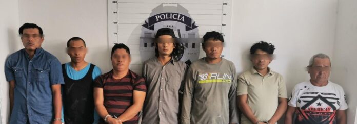 Capturan a siete en portación de droga y armas en la Supermanzana 110 de Cancún￼