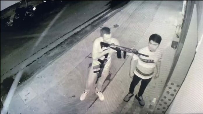 Marinos ebrios encañonan a trabajadores y turistas en Bacalar