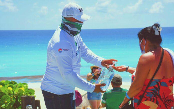 Actualización del semáforo epidemiológico y jornadas de vacunación en Quintana Roo