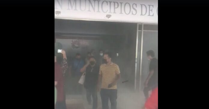 Surge incendio en el Palacio Municipal de Cozumel