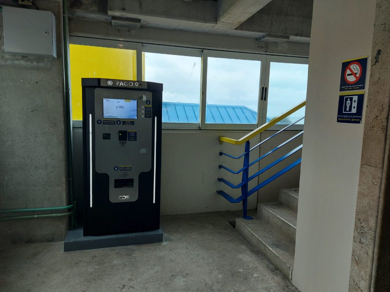Denuncian ‘robo’ de Ultramar en estacionamiento