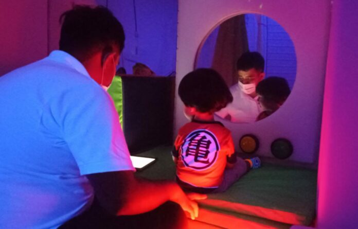 Centro de Estimulación Sensorial de Solidaridad ofrece atención a niños y niñas