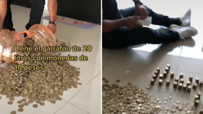 VIDEOS: Hombre llena un garrafón con monedas de 10 pesos y ahorró una buena cantidad de dinero