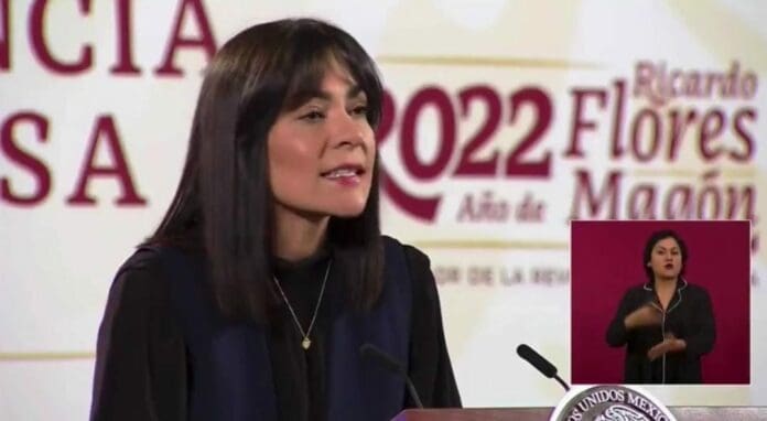 Liz Vilchis lo vuelve a hacer: intenta desmentir una noticia y al final acepta que la información que se dio a conocer era verdadera. Foto: Captura de video