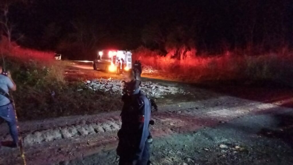 Ejecutan a dos personas por presunto ajuste de cuentas en Rancho Viejo